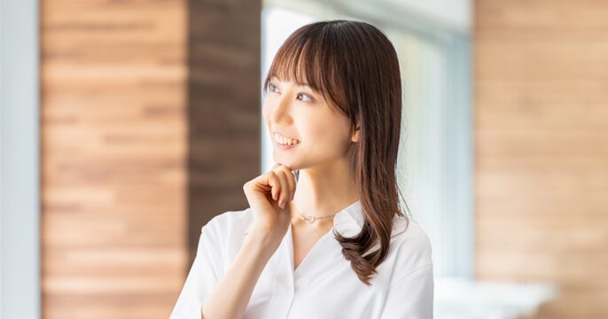 派遣社員と契約社員の違いを比較する記事のサムネイル画像