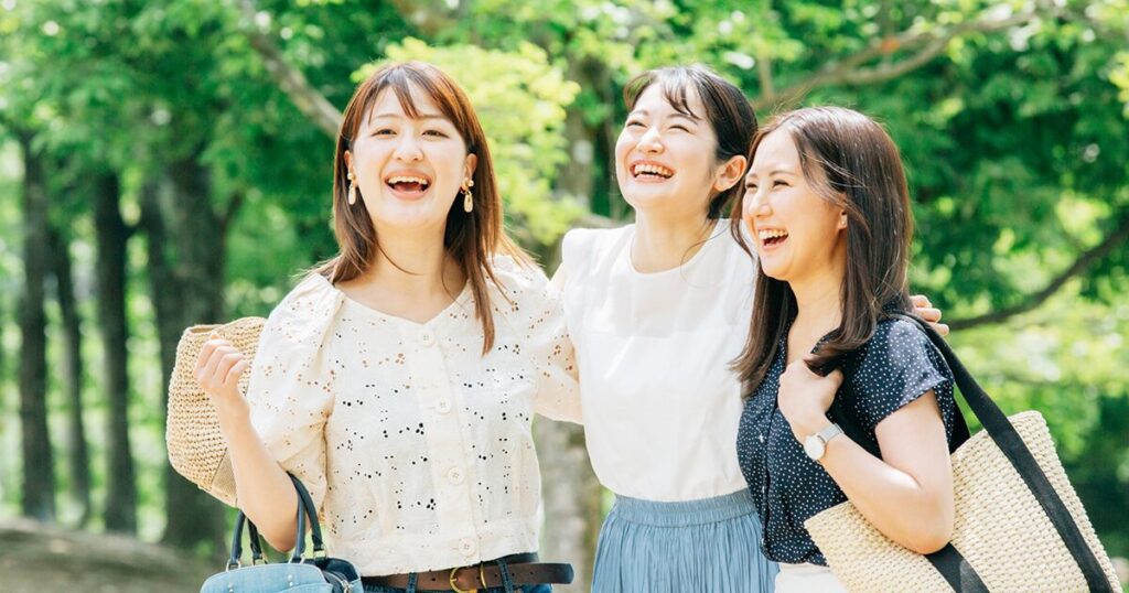 休暇を楽しんでいる派遣社員のイメージ画像